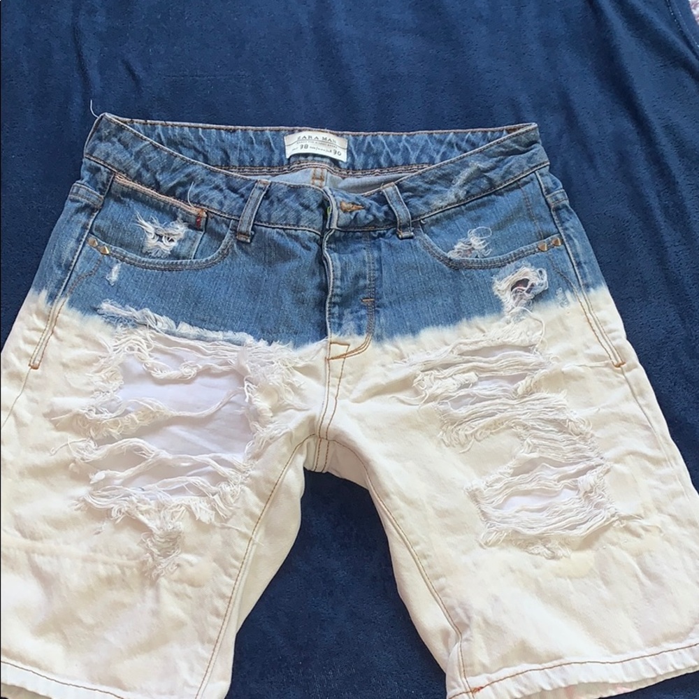 LAST CALL -05/16 Bleached Distressed Jean Shorts